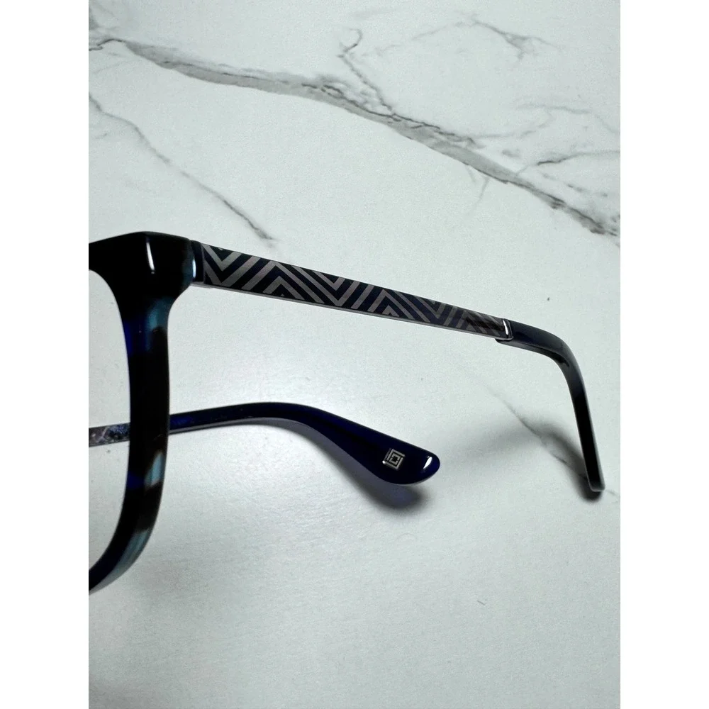 Liz Claiborne L647 Eyeglasses Blue Marbled Acetate Frames 52-16-135 IPR